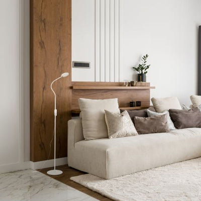 Himmennettävä lattialamppu